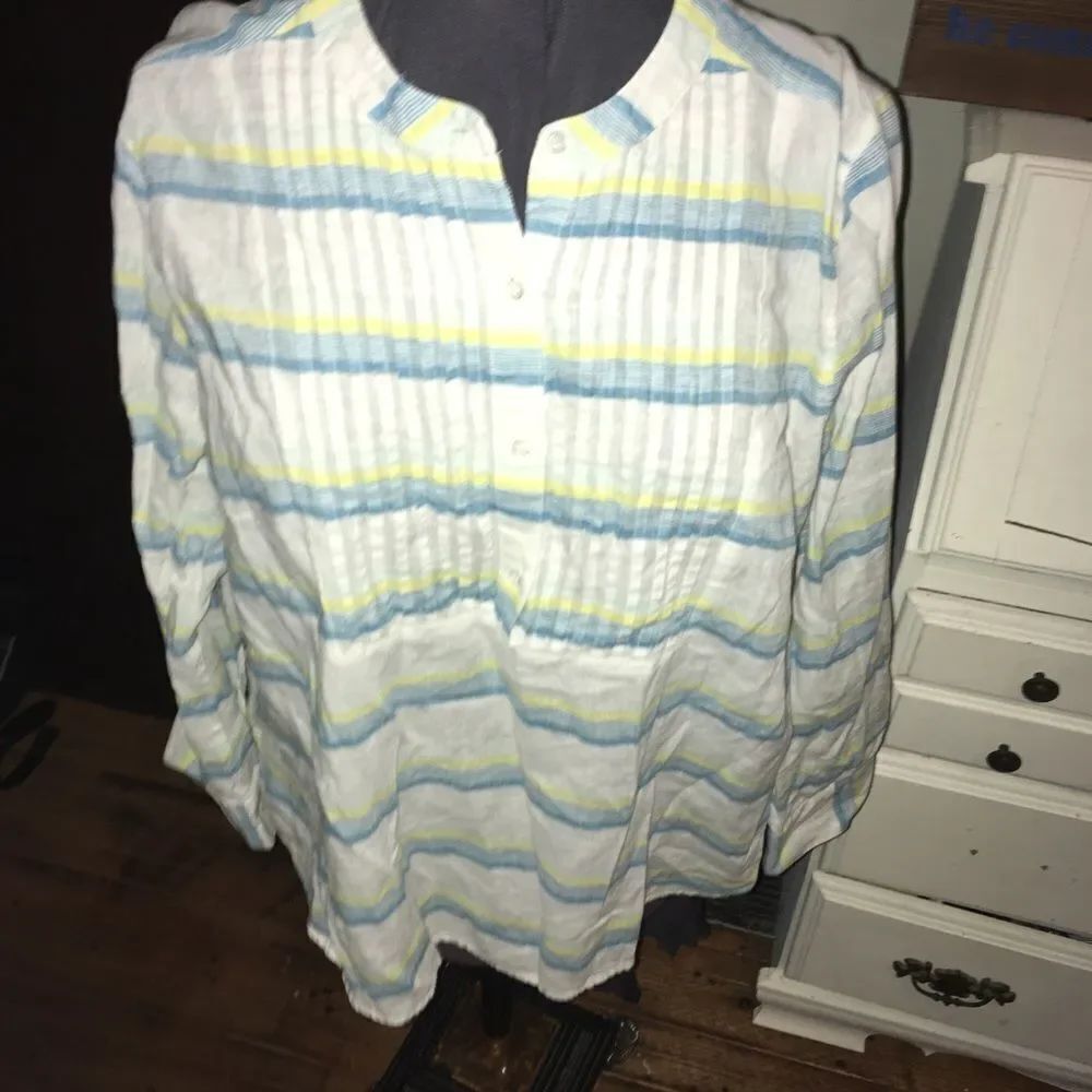 Lane Bryant pin tuck, striped lightweight blouse
